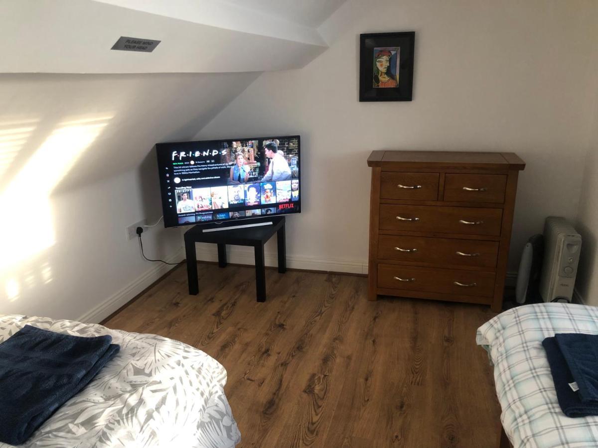 Central Lisburn Duplex Apartment Siren Stays Zewnętrze zdjęcie