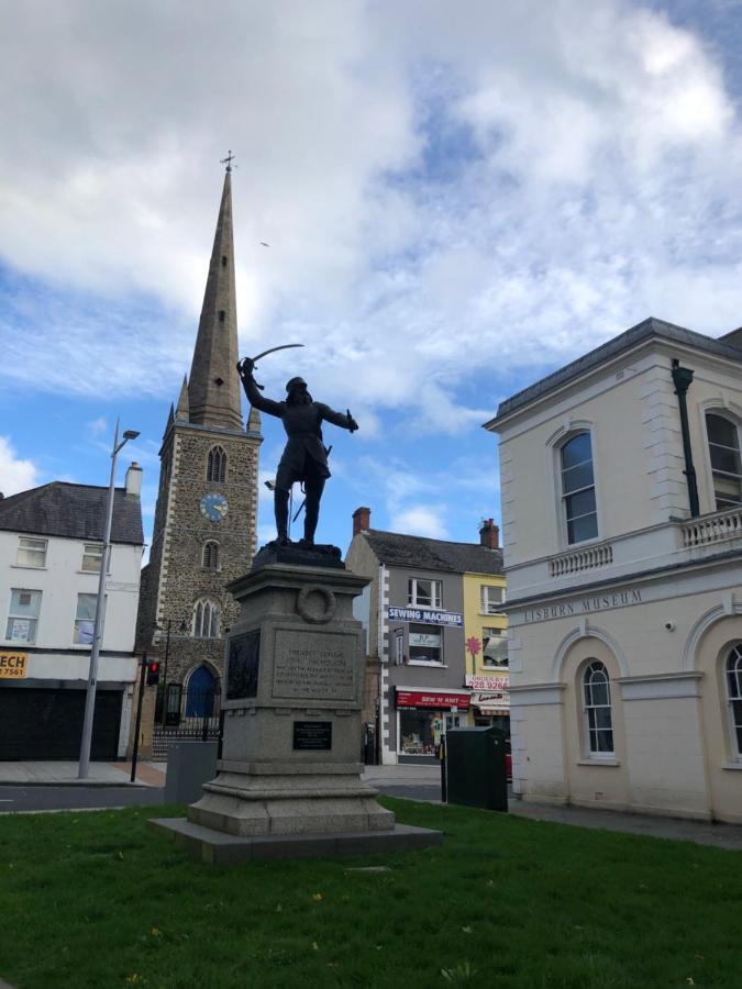 Central Lisburn Duplex Apartment Siren Stays Zewnętrze zdjęcie