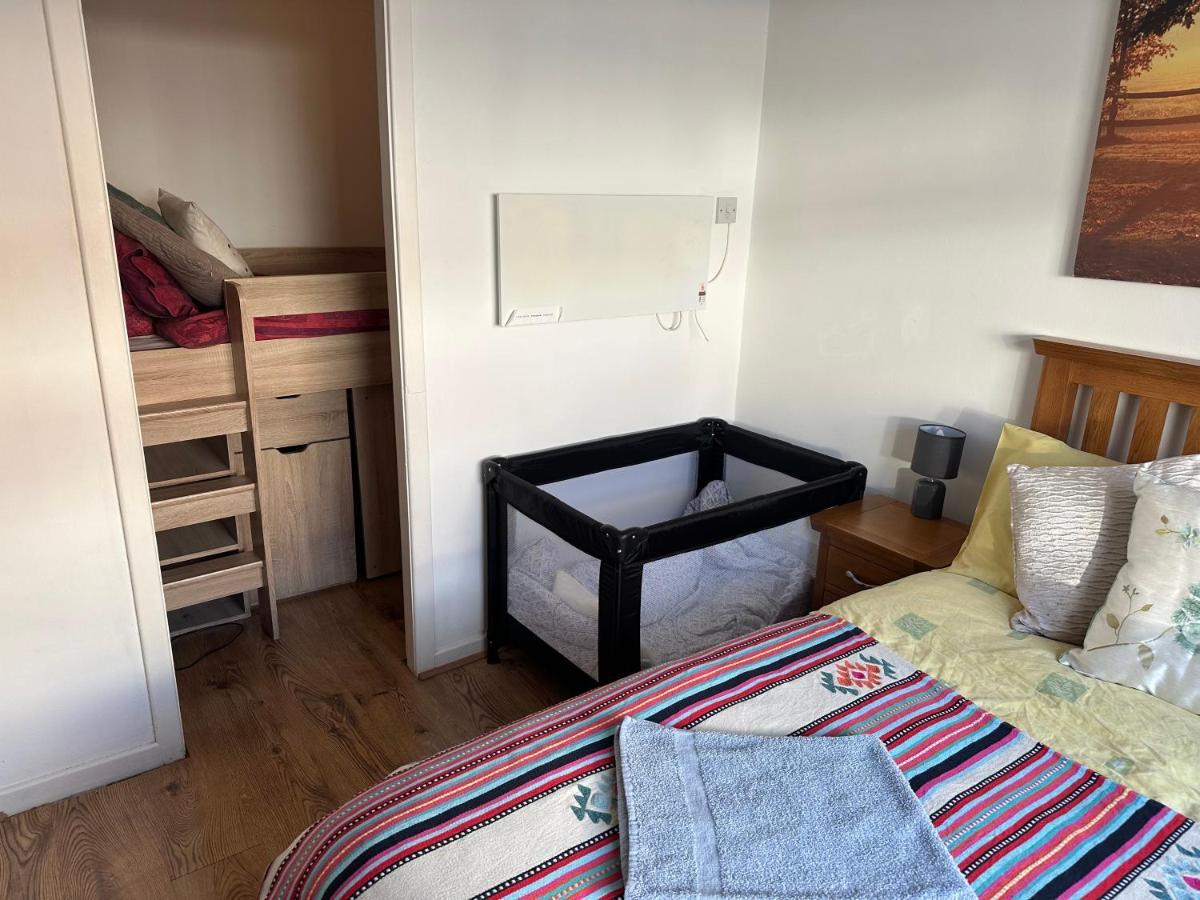 Central Lisburn Duplex Apartment Siren Stays Zewnętrze zdjęcie
